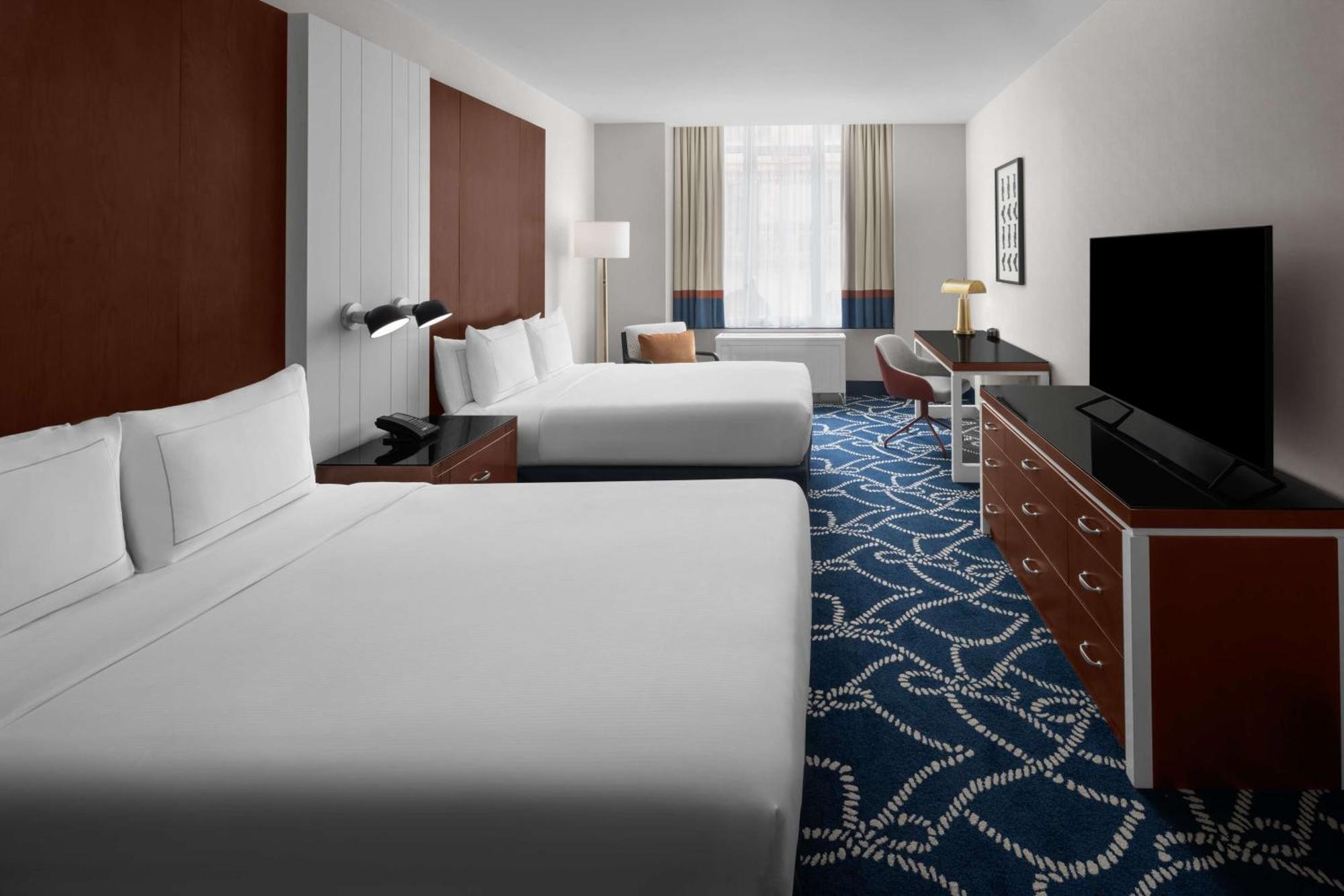 Hilton Brooklyn New York Hotel Exterior photo