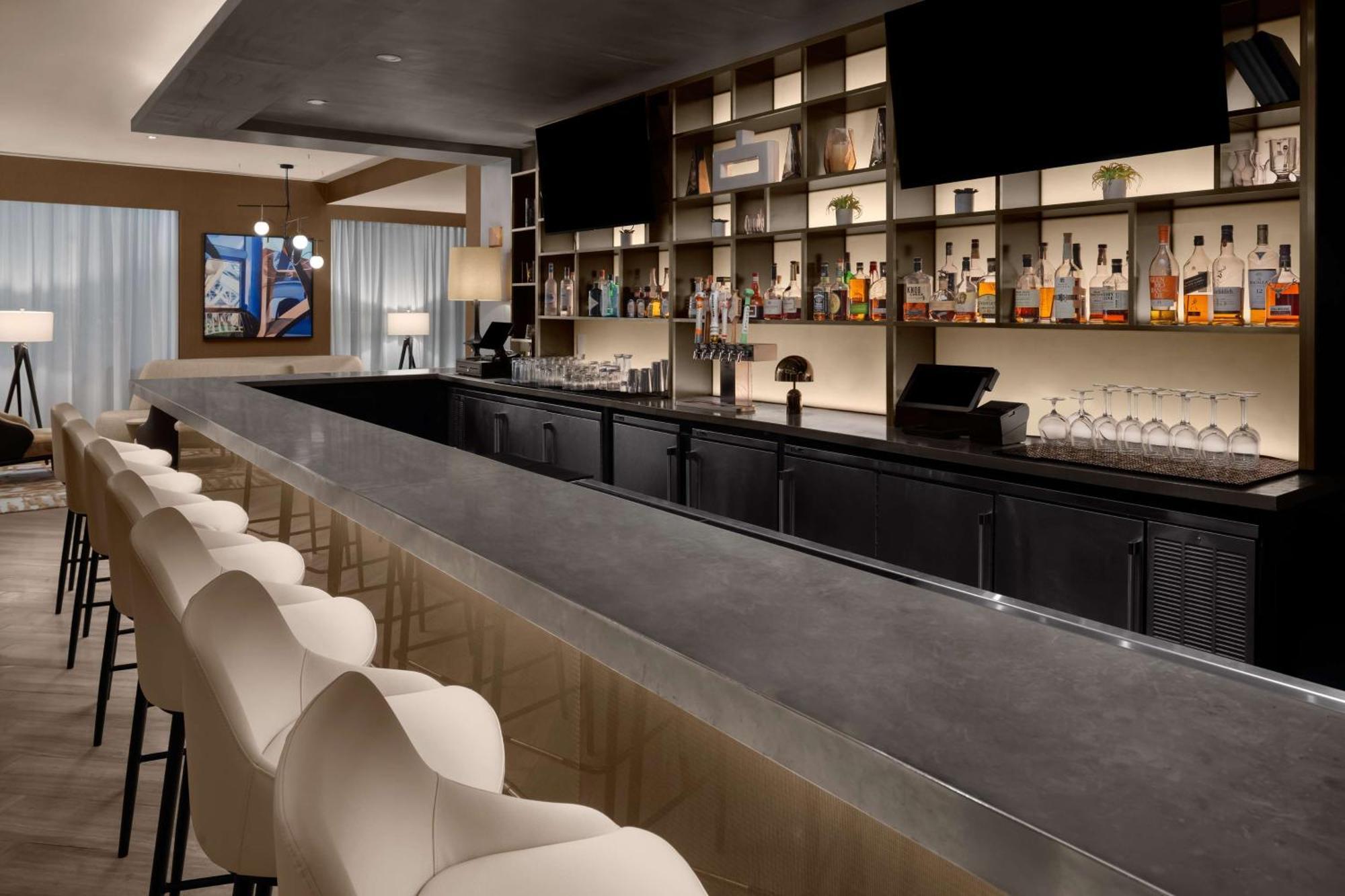 Hilton Brooklyn New York Hotel Exterior photo